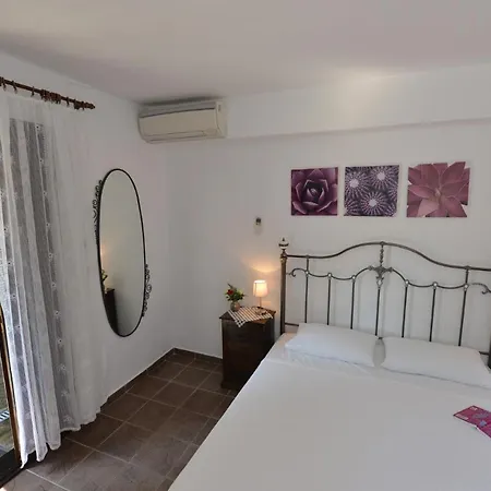 Haus Katerina Апартаменты *