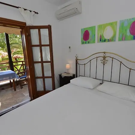 Haus Katerina * Vourvourou